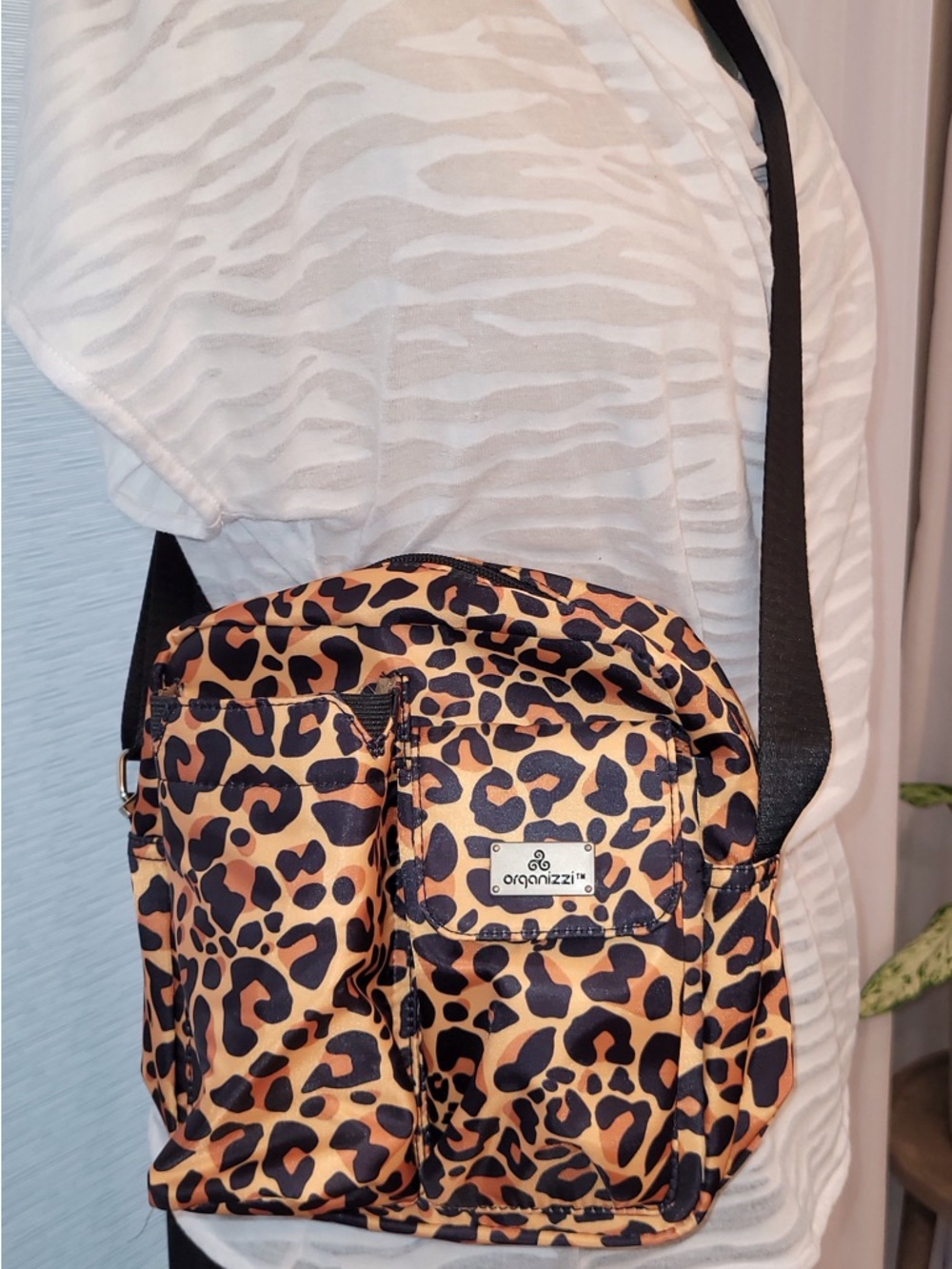 Leopard-Print Crossbody Bag in Tan and Black